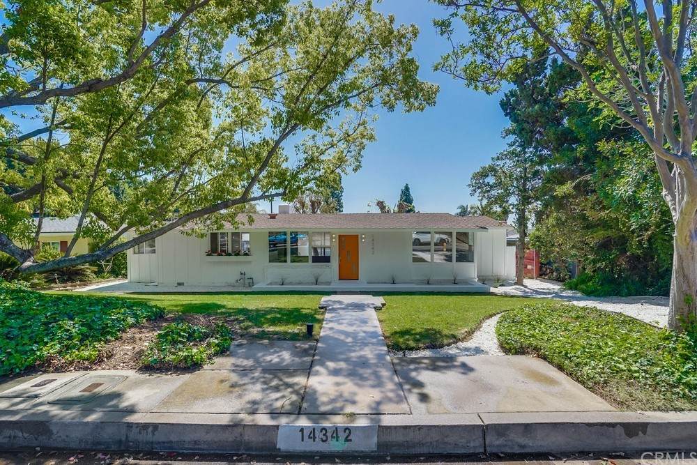 14342 Eastridge Drive - Photo 1