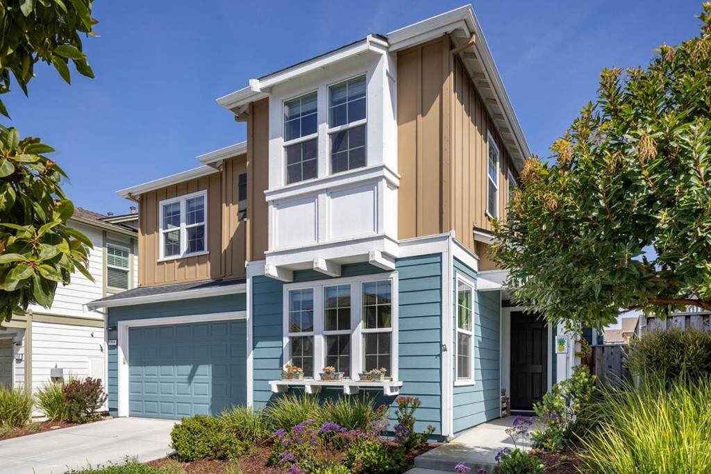 2756 Bungalow Drive - Photo 1