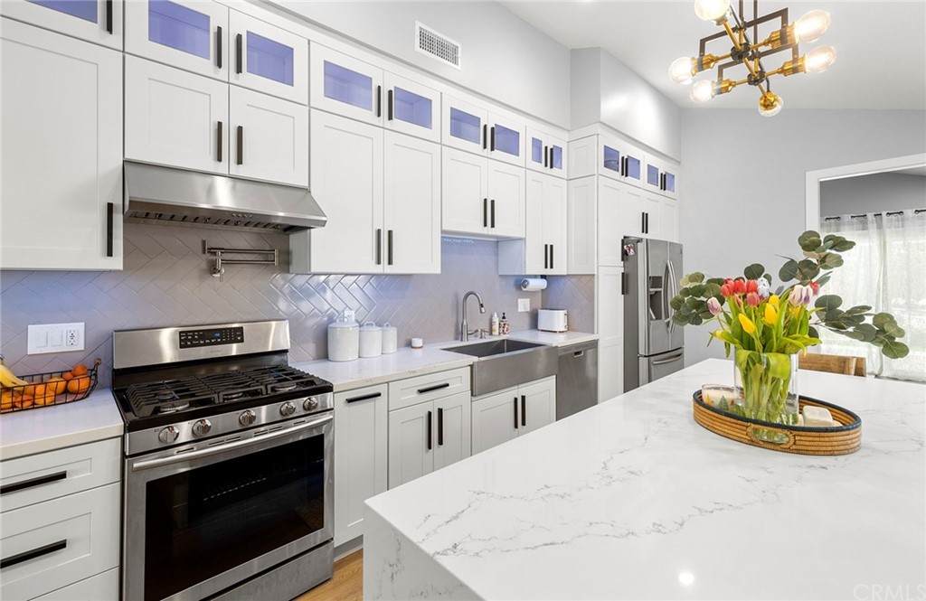 21821 Calabaza - Photo 1