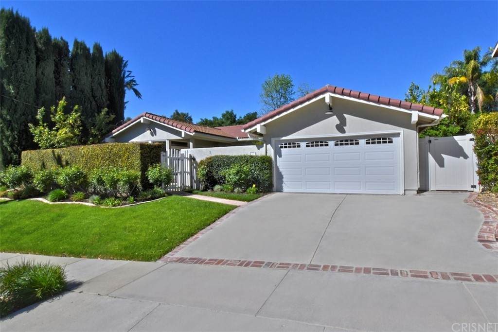 3827 Declaration Avenue - Photo 1