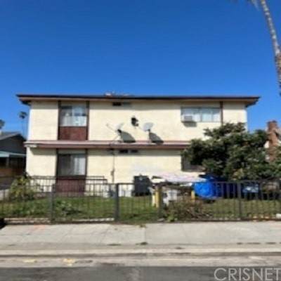 427 Kingsley Drive - Photo 1