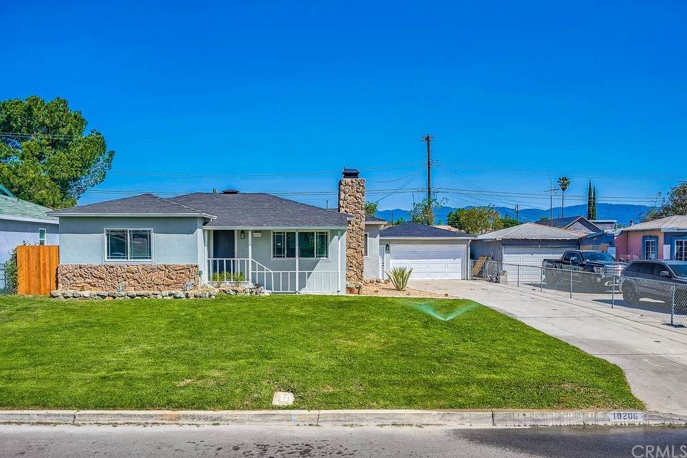 18206 Owen Street - Photo 1