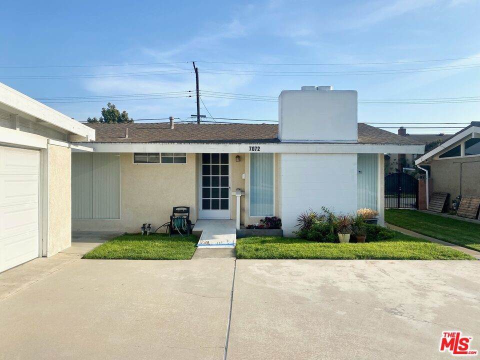 7072 Bestel Avenue - Photo 1