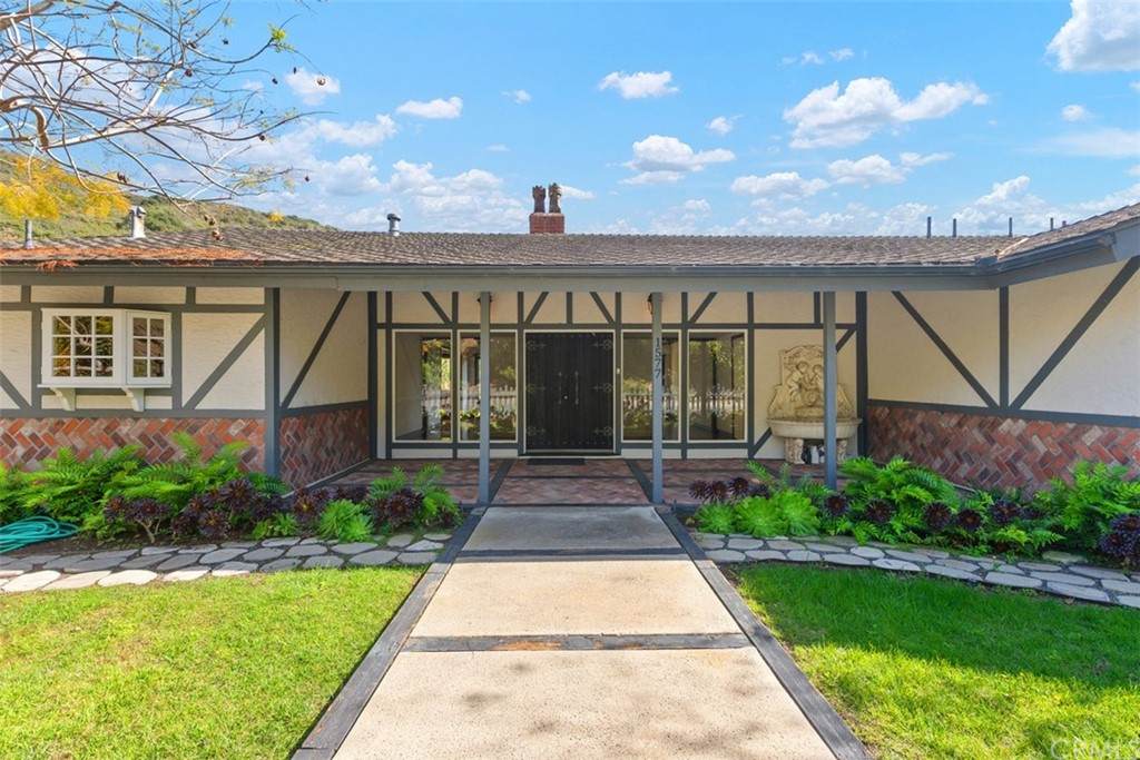 1577 Regatta Road - Photo 1