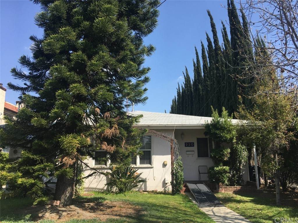 218 Ynez Avenue - Photo 1