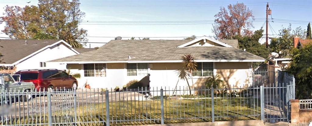 2033 W 9th St - Photo 1