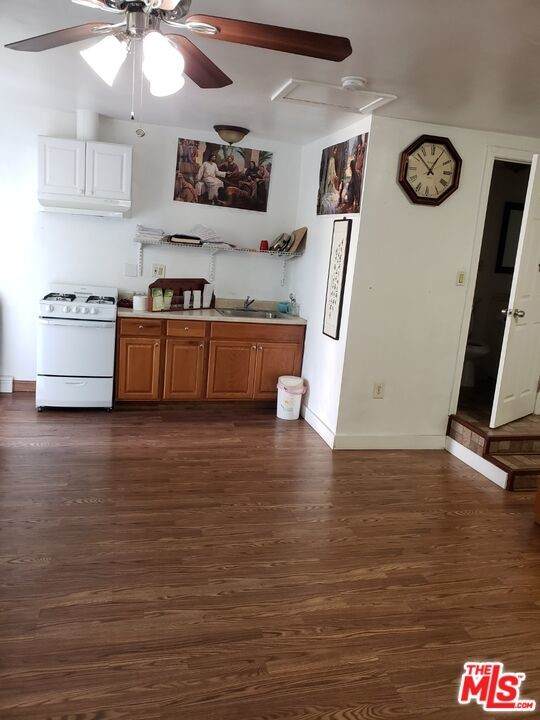 519 Kingsley Drive - Photo 1