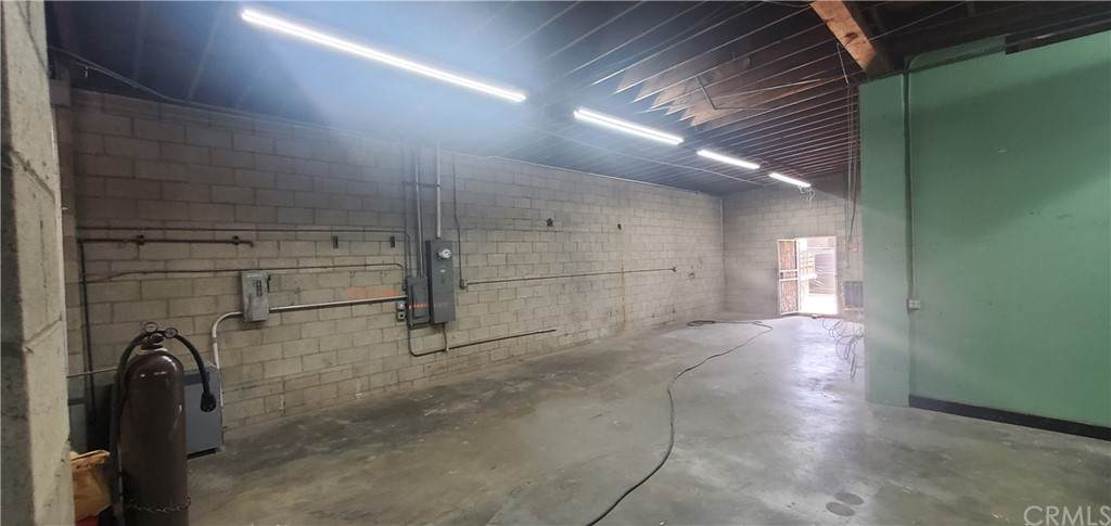 11615 Louise Avenue - Photo 1