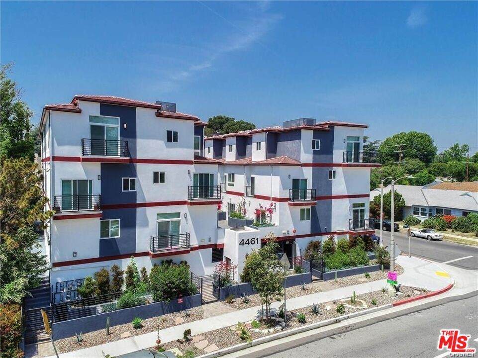 4461 Tujunga Avenue - Photo 1
