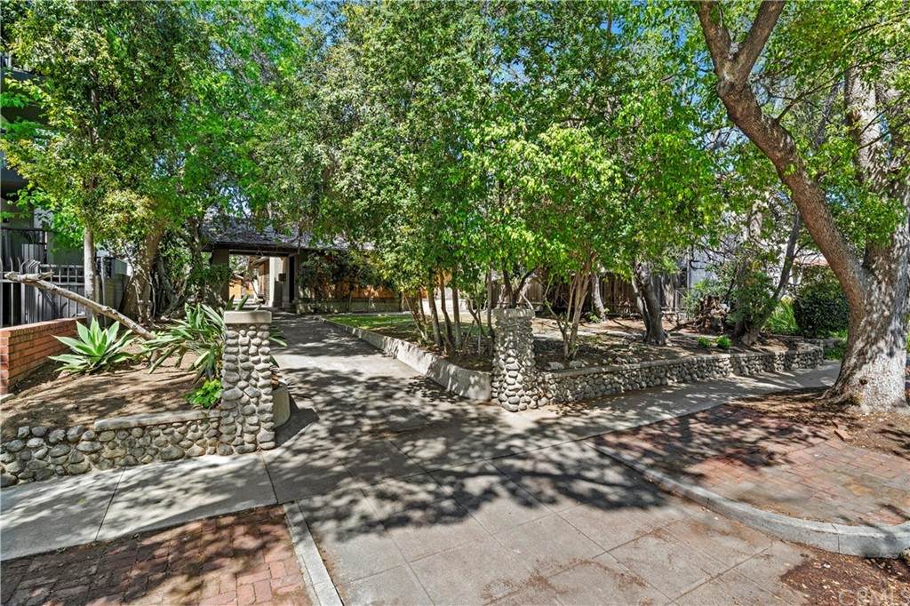 983 San Pasqual Street - Photo 1