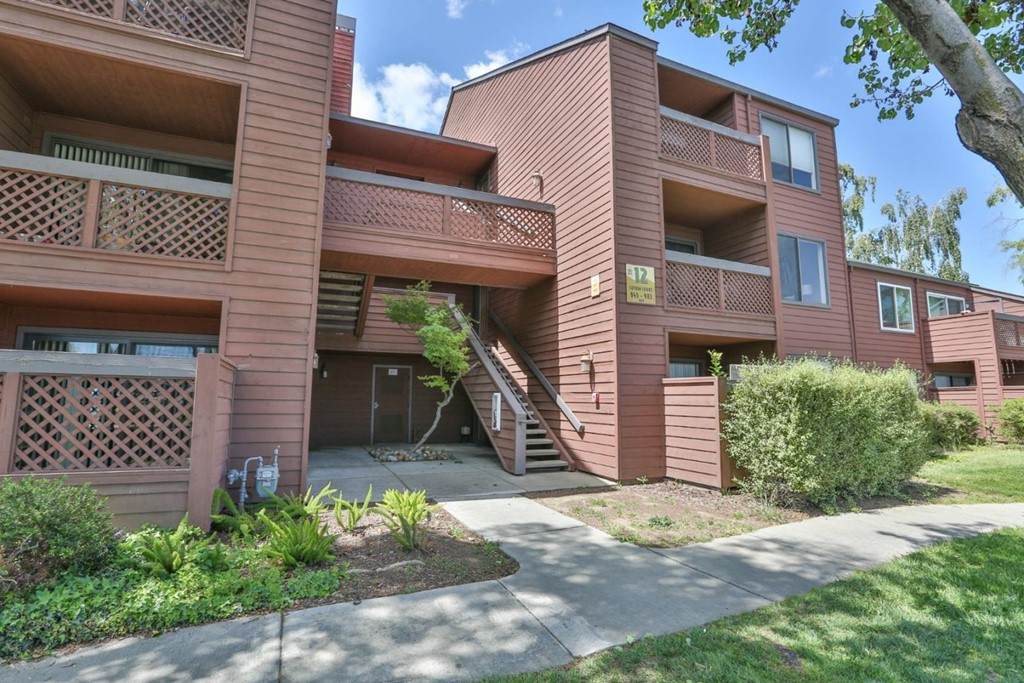 971 Catkin Court - Photo 1