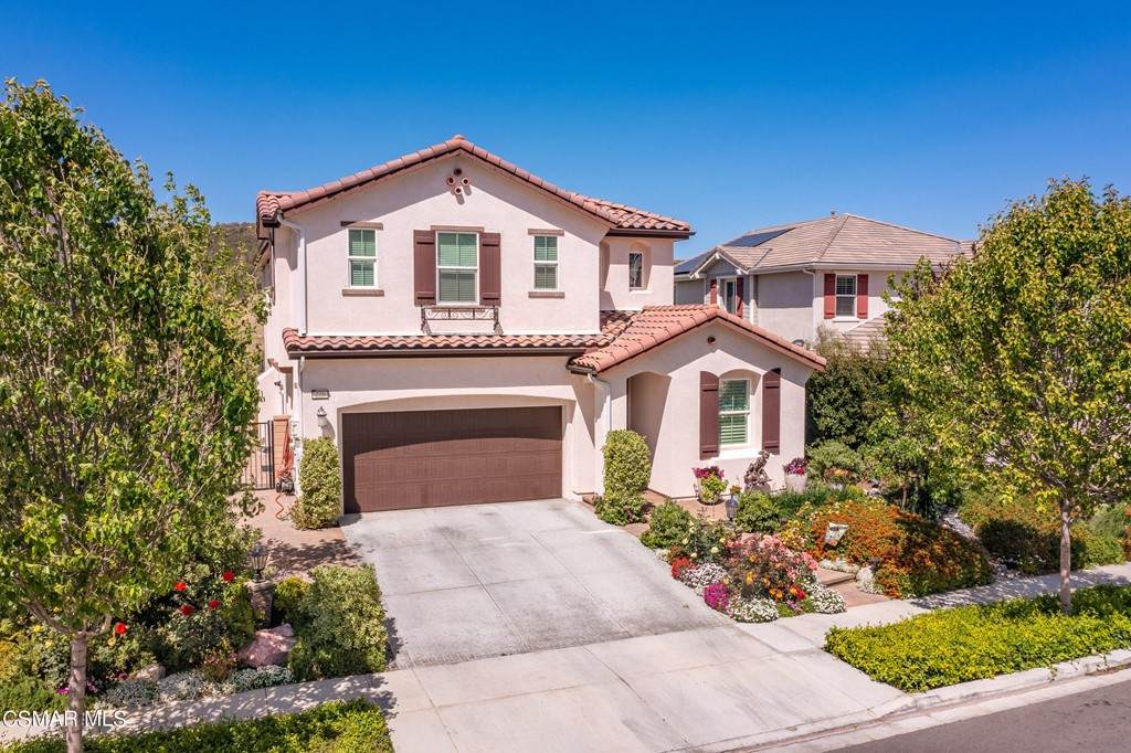 225 Sequoia Avenue - Photo 1