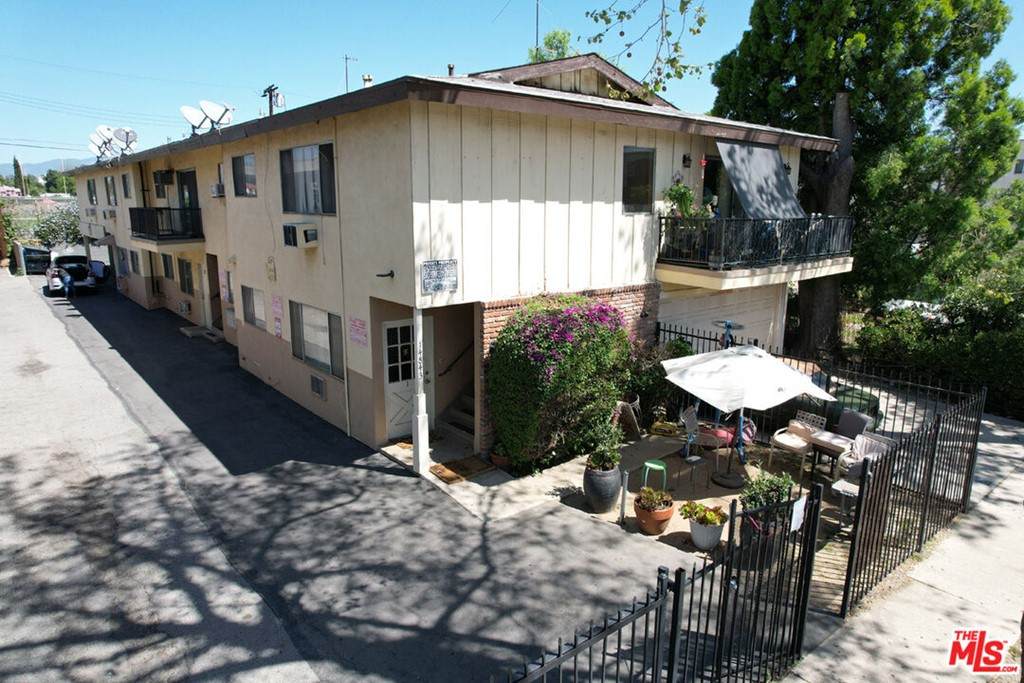 14843 Gilmore Street - Photo 1