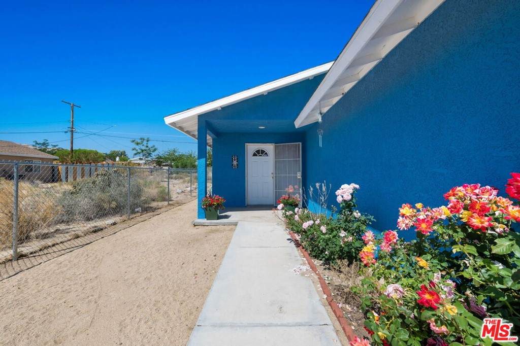 62036 Bonair Road - Photo 1
