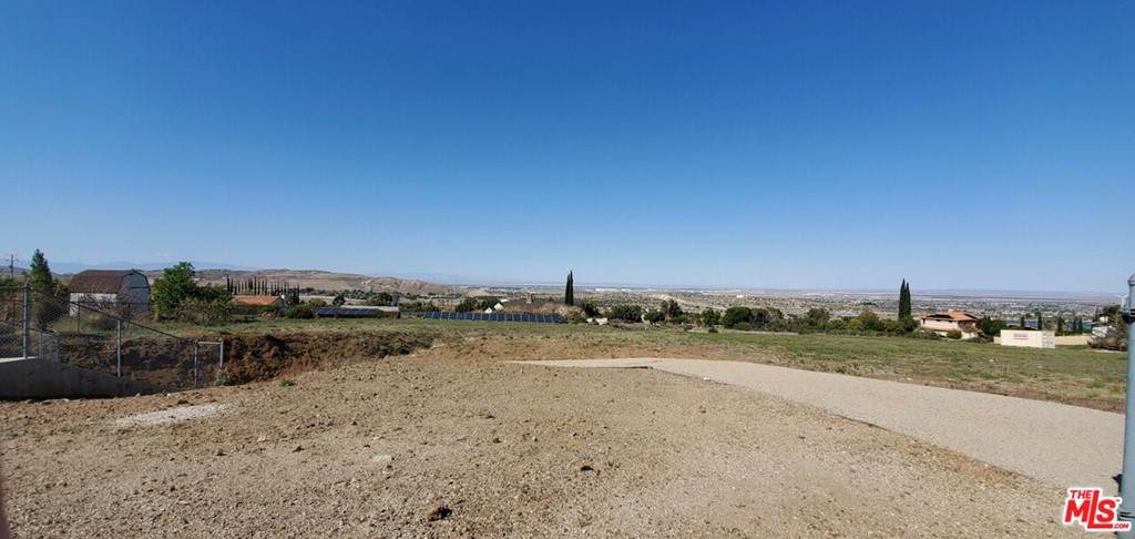 0 Barrel Springs Rd - Photo 1