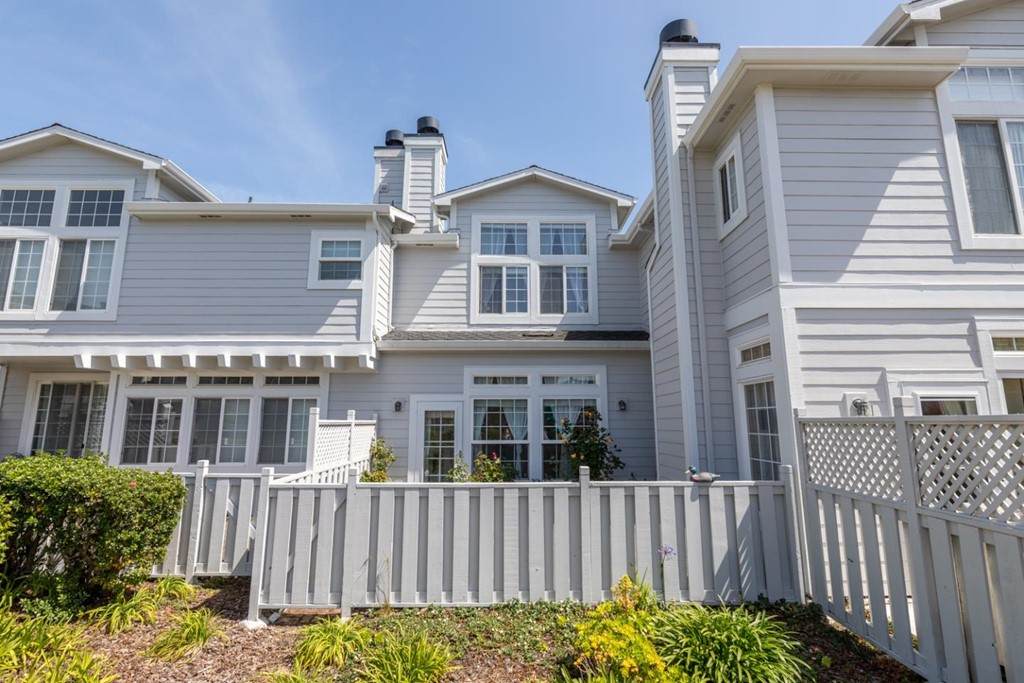 154 Outlook Circle - Photo 1
