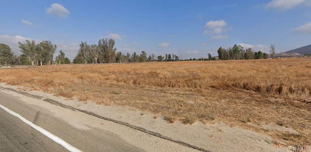 27392 Nuevo Road - Photo 1