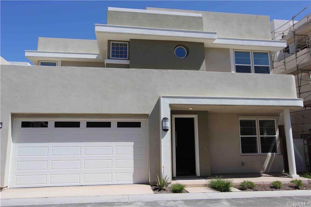 116 Newall - Photo 1