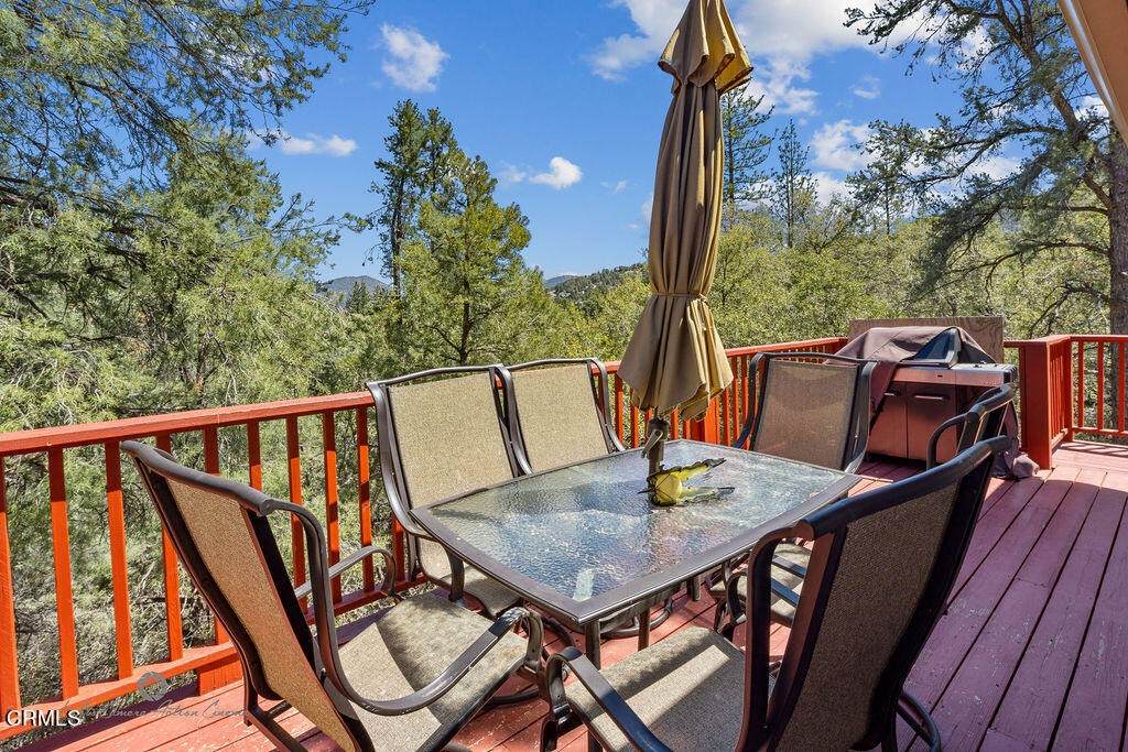 2104 Birchwood Way - Photo 1