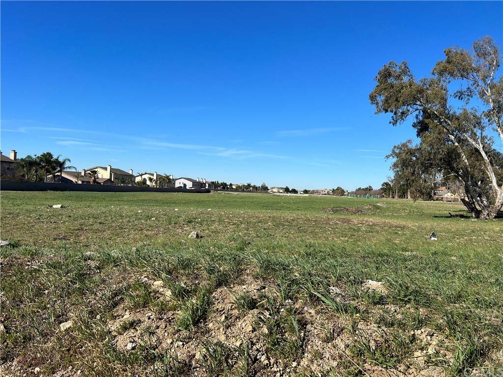 15549 Miller Avenue - Photo 1