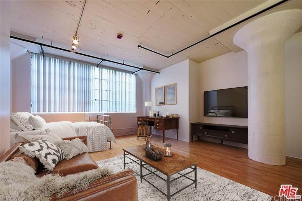 420 San Pedro Street - Photo 1