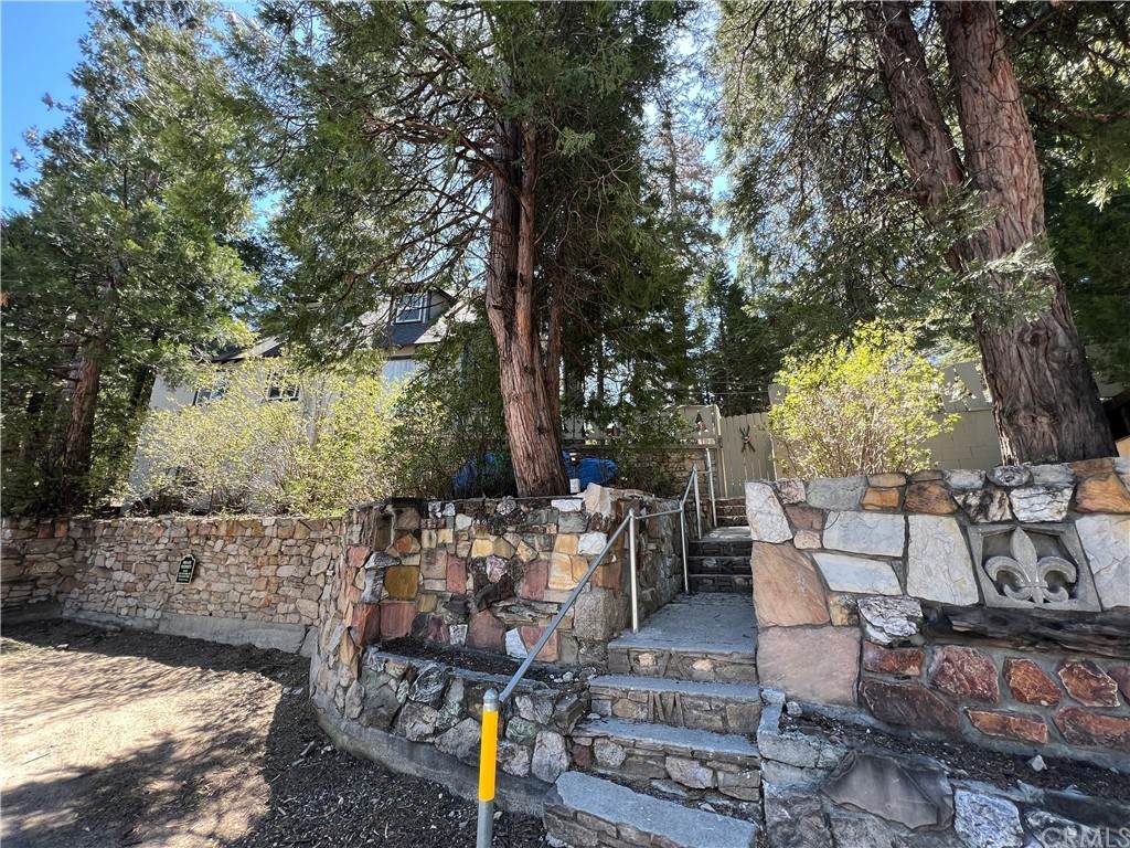26391 Lake Forest Drive - Photo 1