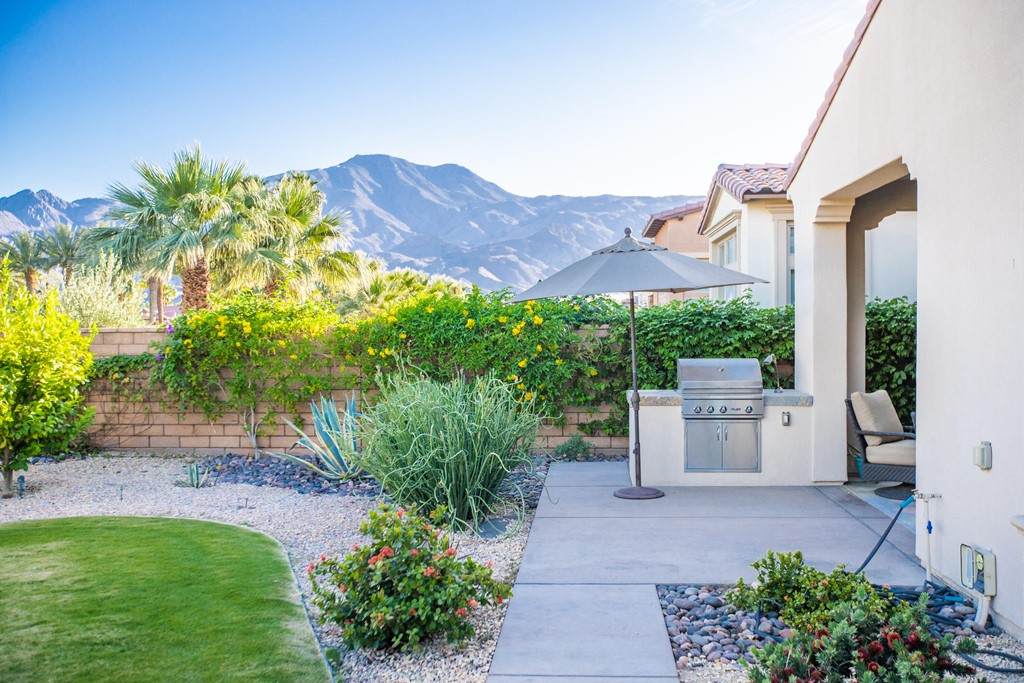 80457 Platinum Way - Photo 1