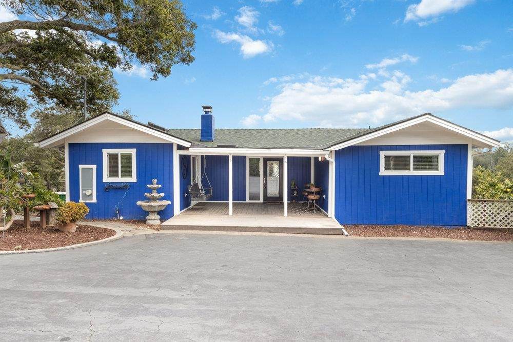 19067 Oak Heights Drive - Photo 1