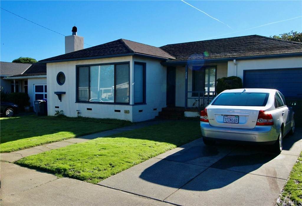 209 Northwood Drive - Photo 1