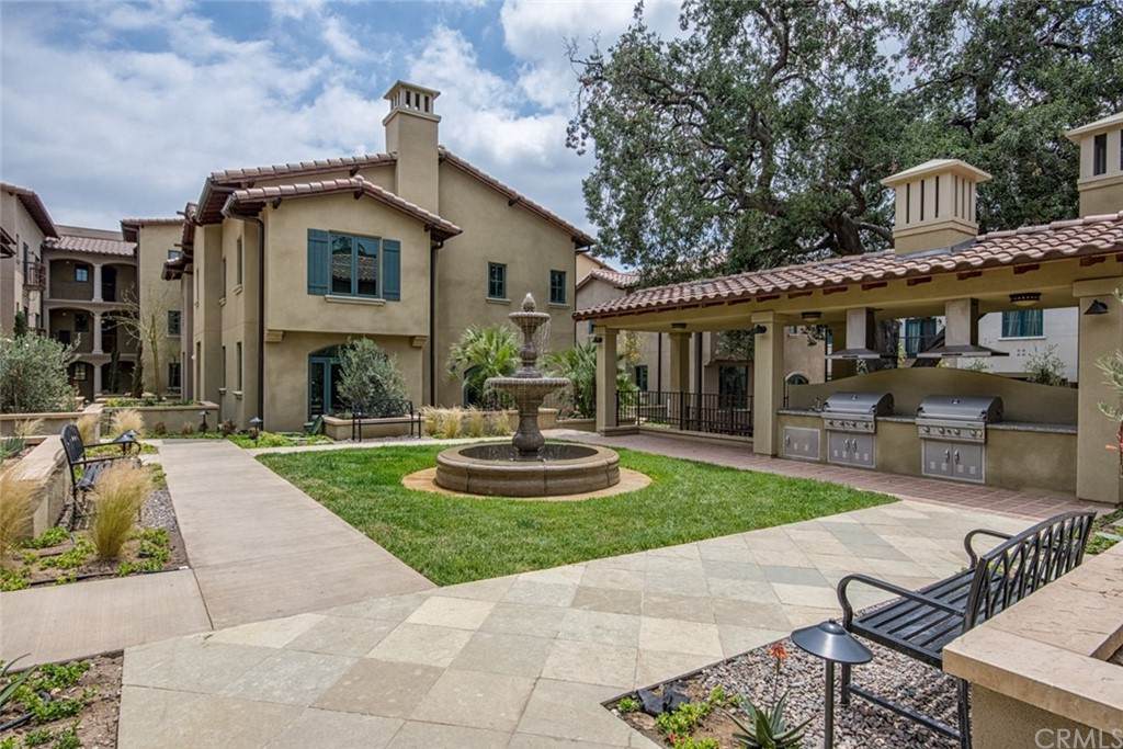 168 Sierra Madre Boulevard - Photo 1