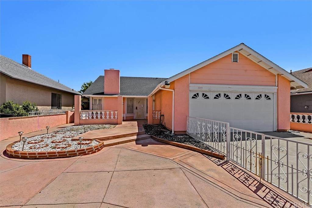 1095 Stillwell Avenue - Photo 1