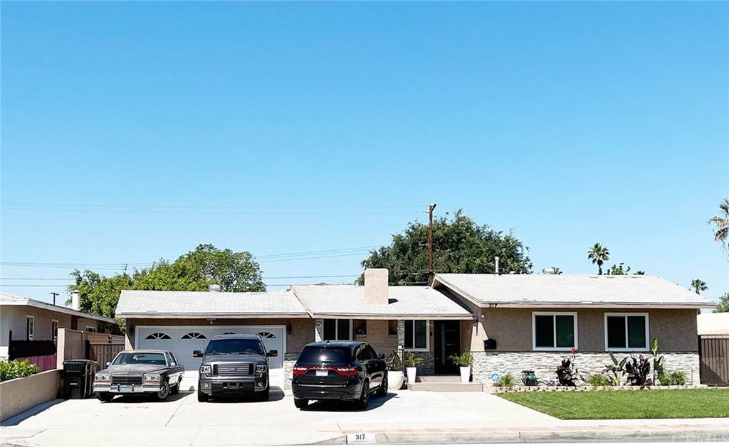 317 Dale Avenue - Photo 1