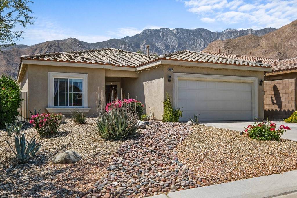 1187 Alta Cresta - Photo 1