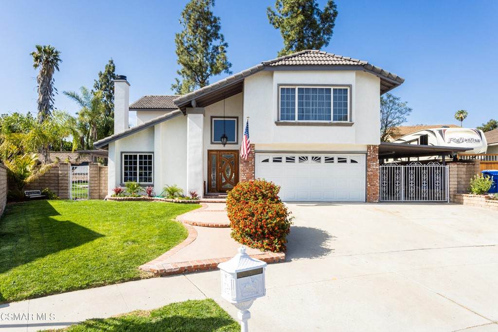 2725 Wheatfield Circle - Photo 1