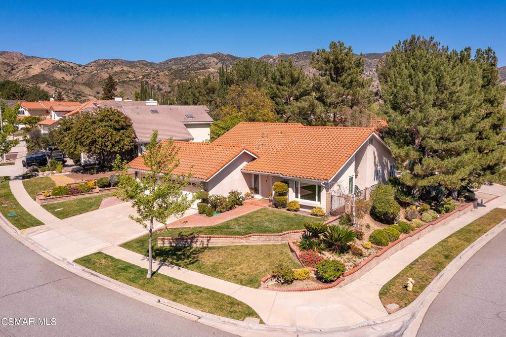 3008 Geronimo Avenue - Photo 1