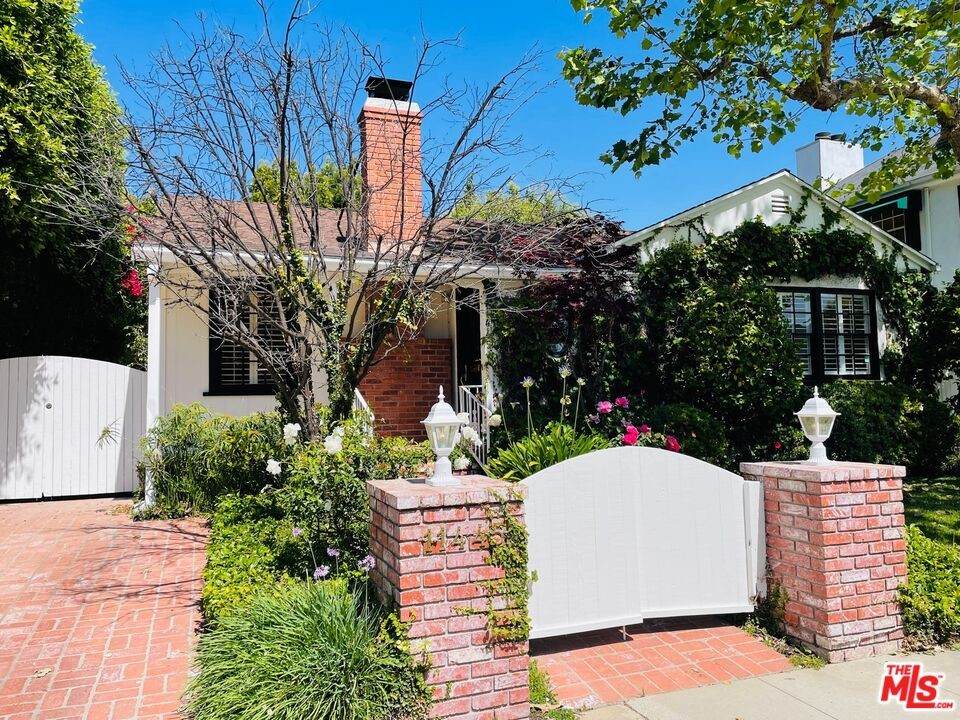 11445 Burnham Street - Photo 1
