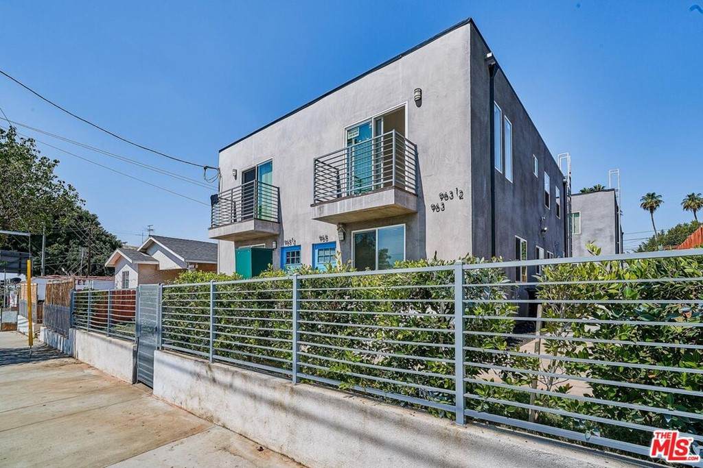 963 Lorena Street - Photo 1