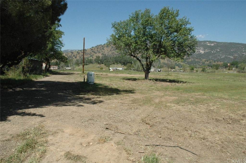 28910 Sandpiper Road - Photo 1