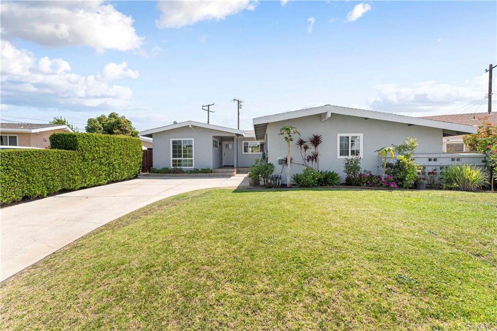 13534 Estero Road - Photo 1