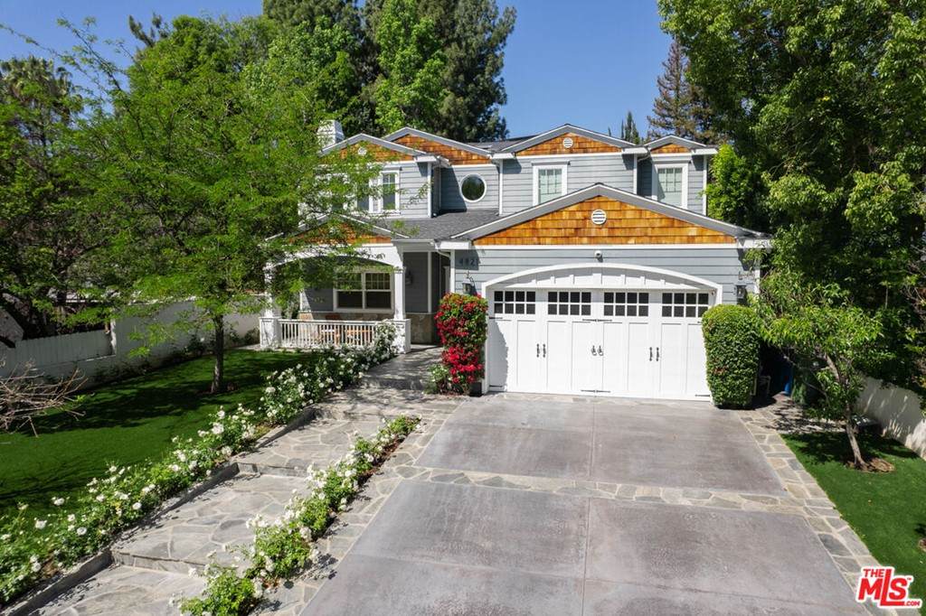 4821 Oak Park Avenue - Photo 1