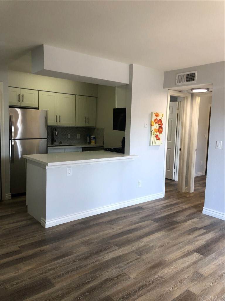 2090 Highpointe Drive - Photo 1