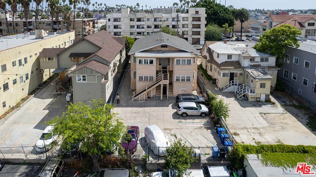 2831 San Marino Street - Photo 1