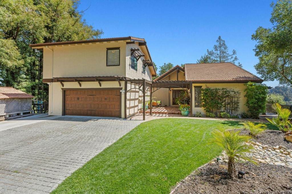 22 Willis Road - Photo 1