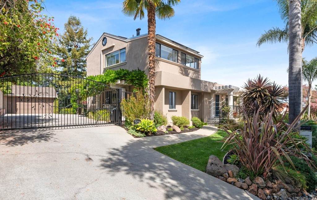 17100 Los Robles Way - Photo 1