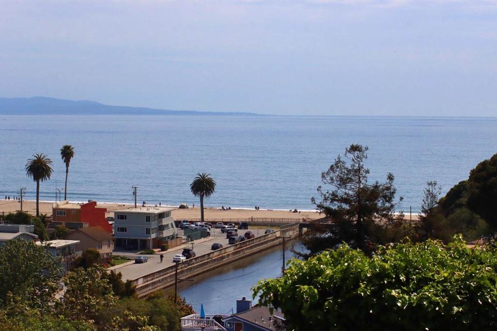 123 Sea Terrace Way - Photo 1