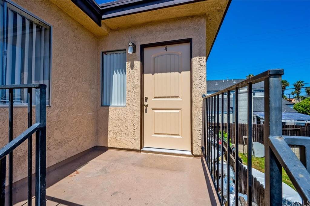 7911 Glencoe Drive - Photo 1