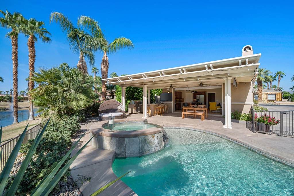 48170 Hjorth Street - Photo 1