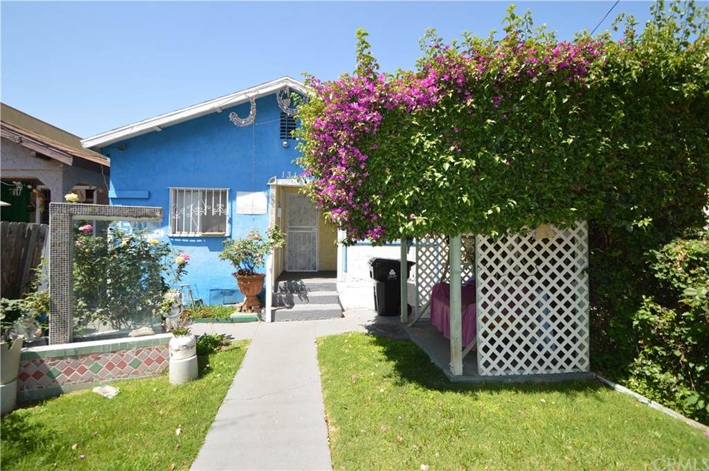 131 Gless Street - Photo 1