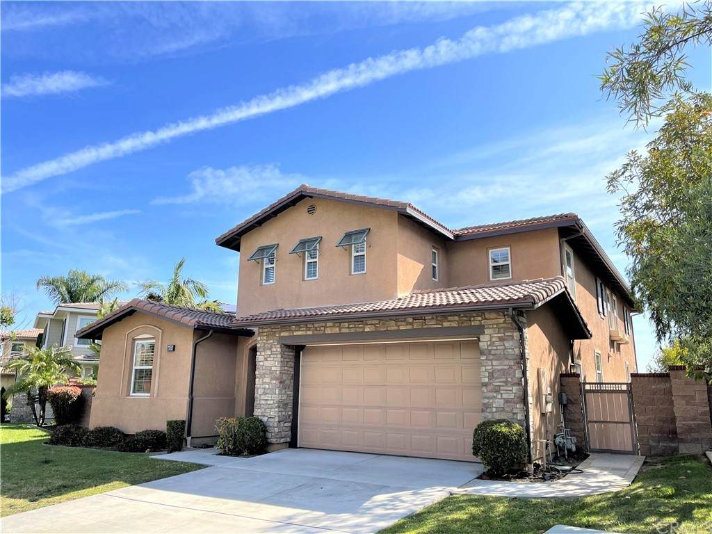 4864 Highview Street - Photo 1
