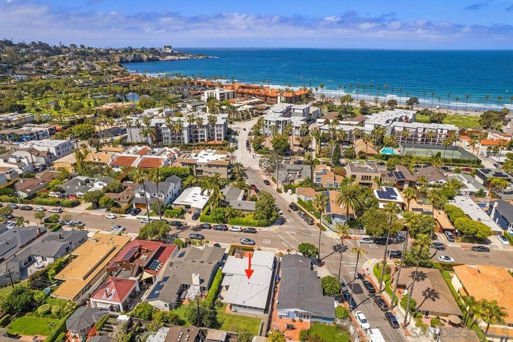 8173 Paseo Del Ocaso - Photo 1